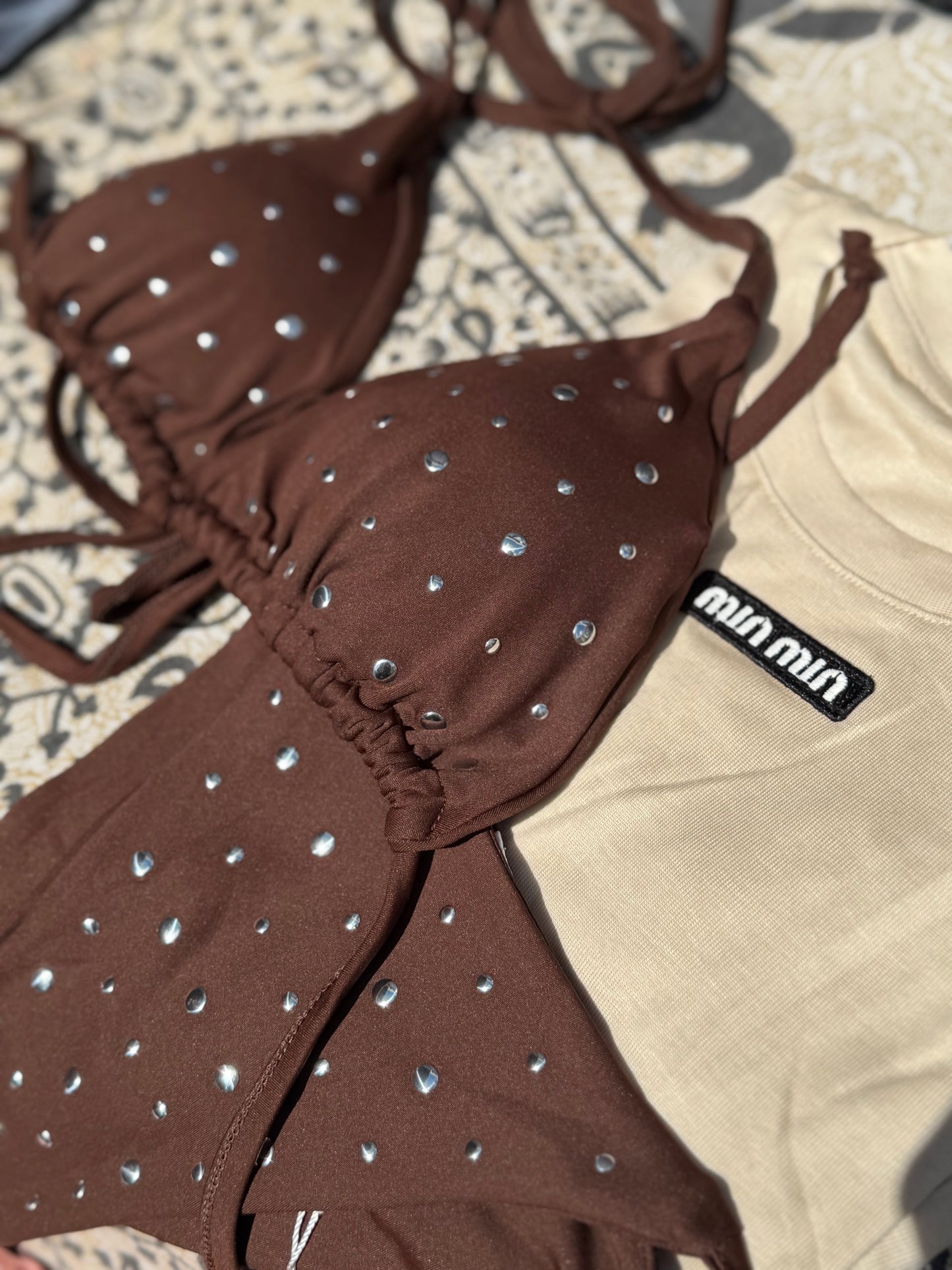 Studs Bikini Bruin