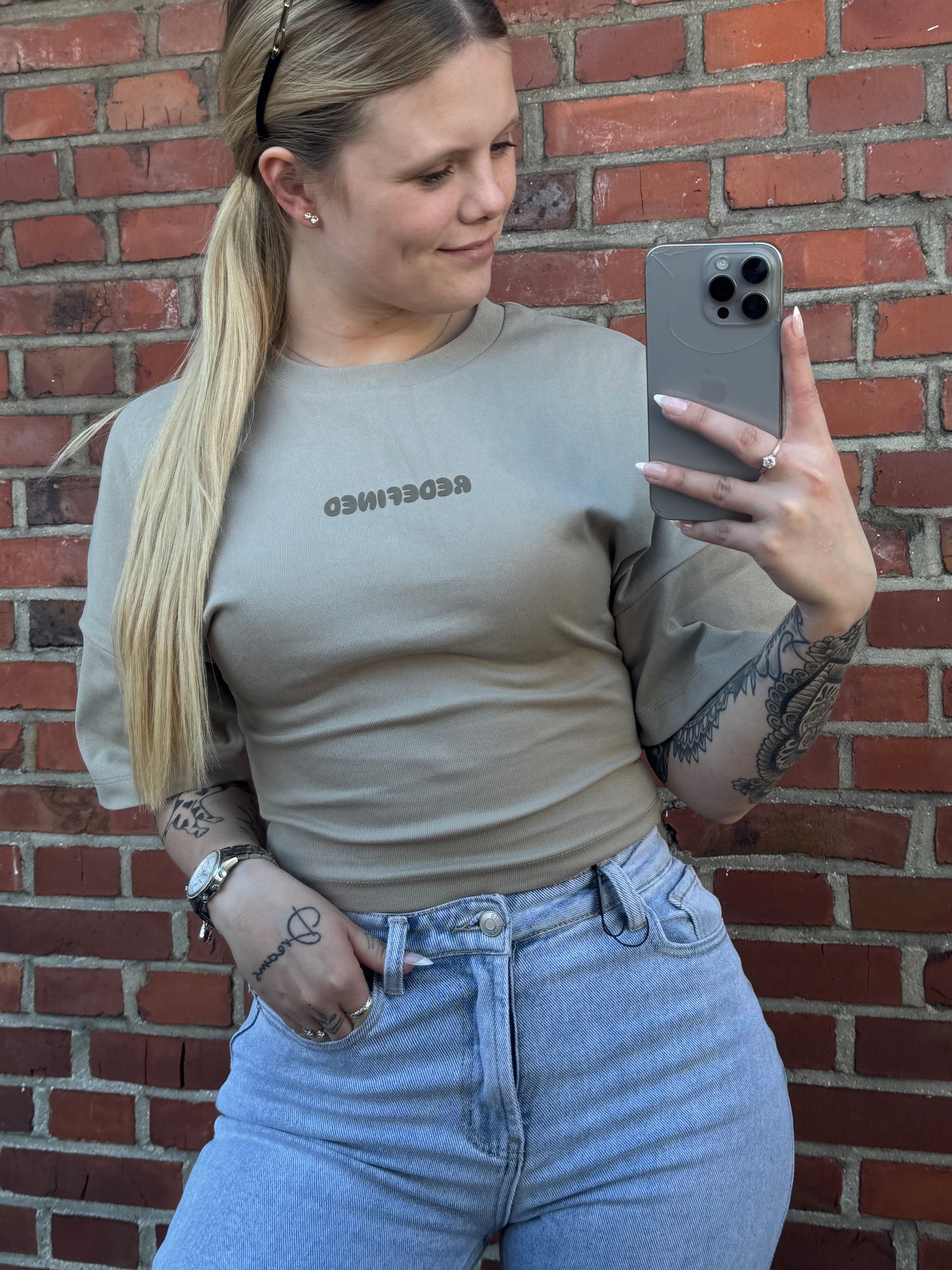 Redefined Tee Taupe