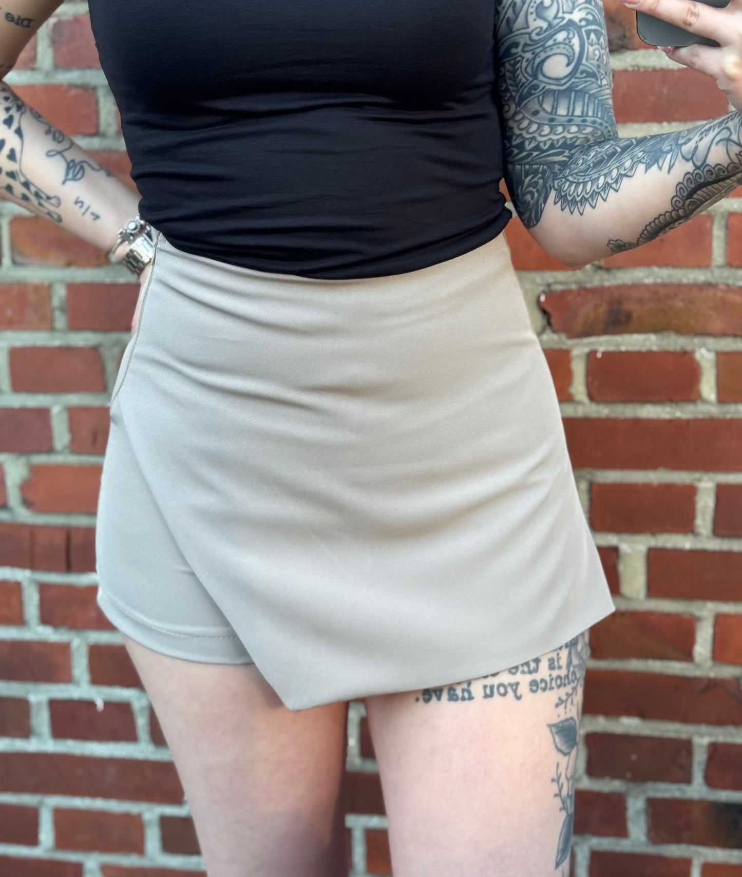 Tessa Skort Beige