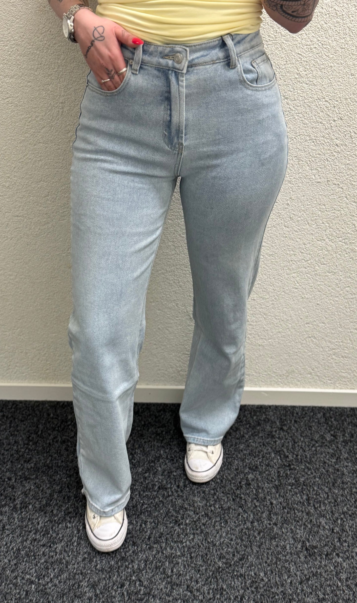 Straight Leg Jeans Stretch Light