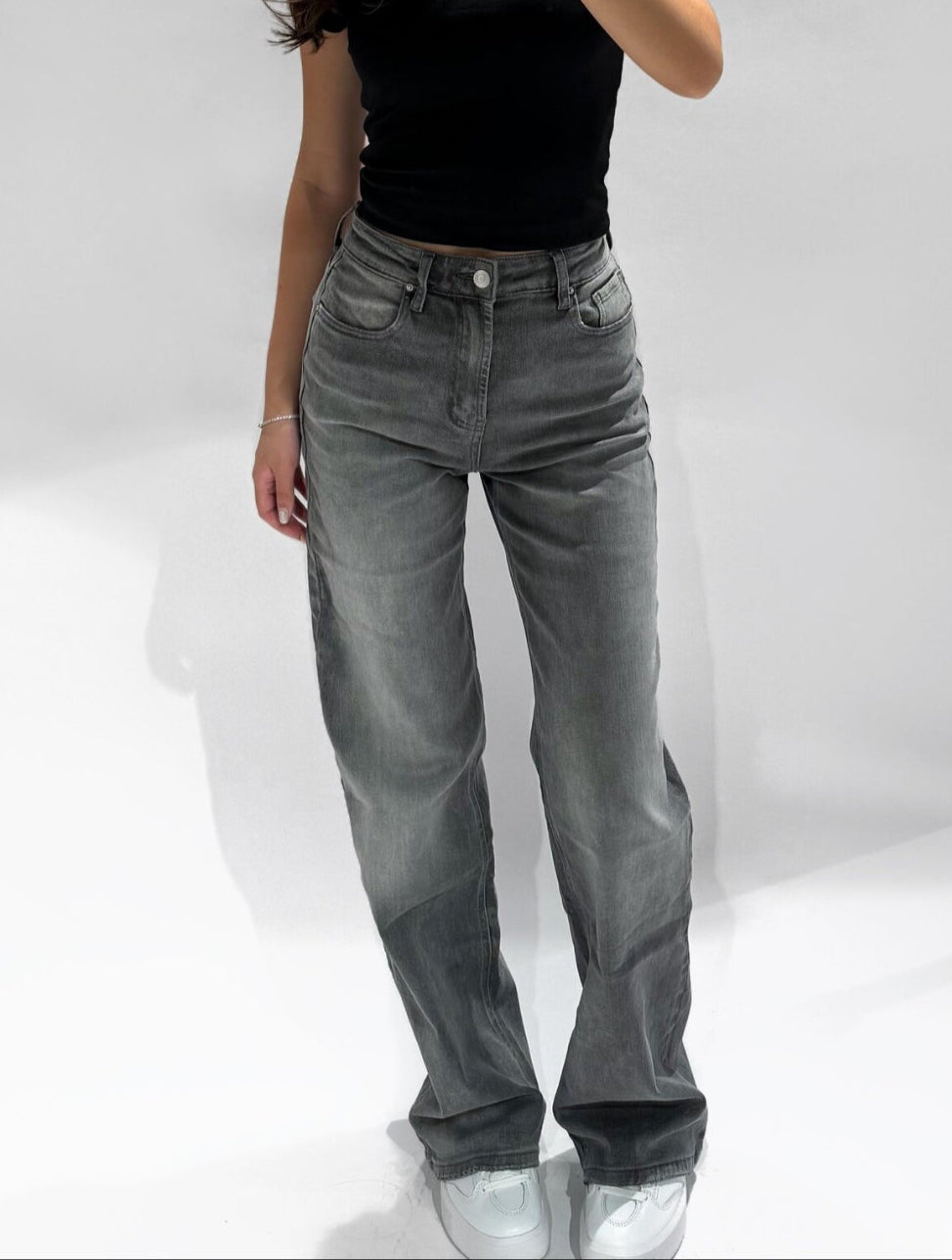 Straight Leg Stretch Jeans Grey