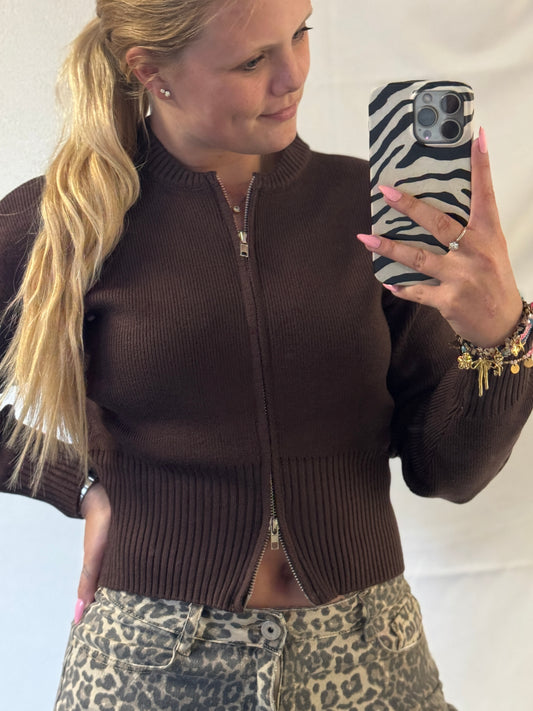 Milou Knit Zip