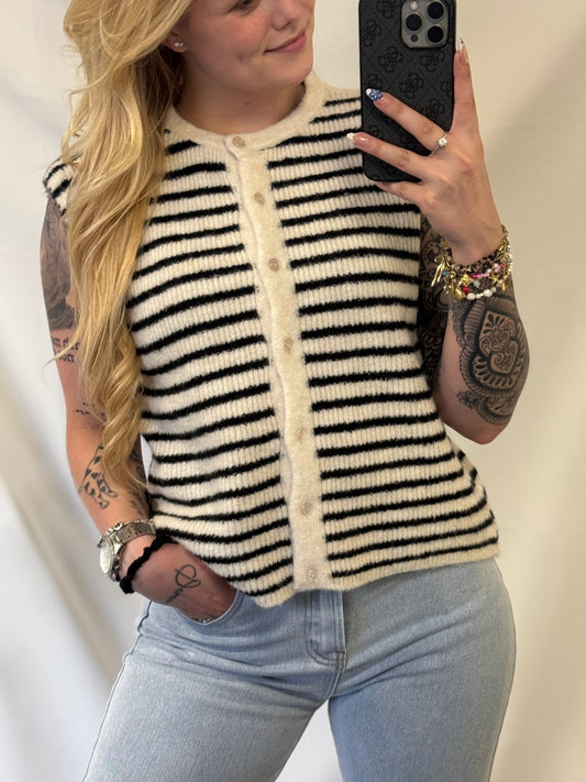 Knitted Gilet