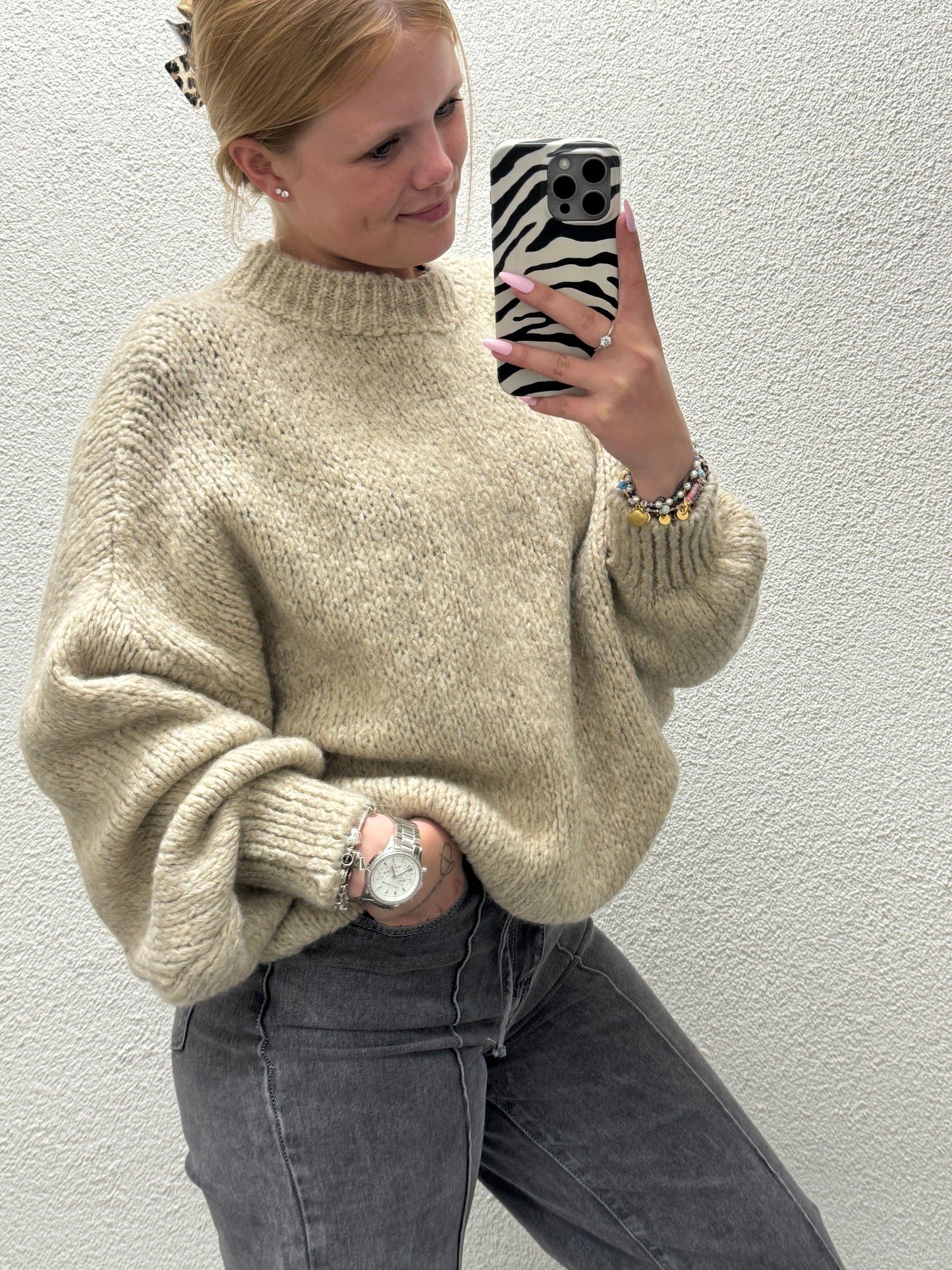 Knitted Sweater Beige