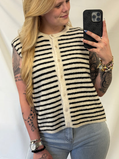 Knitted Gilet