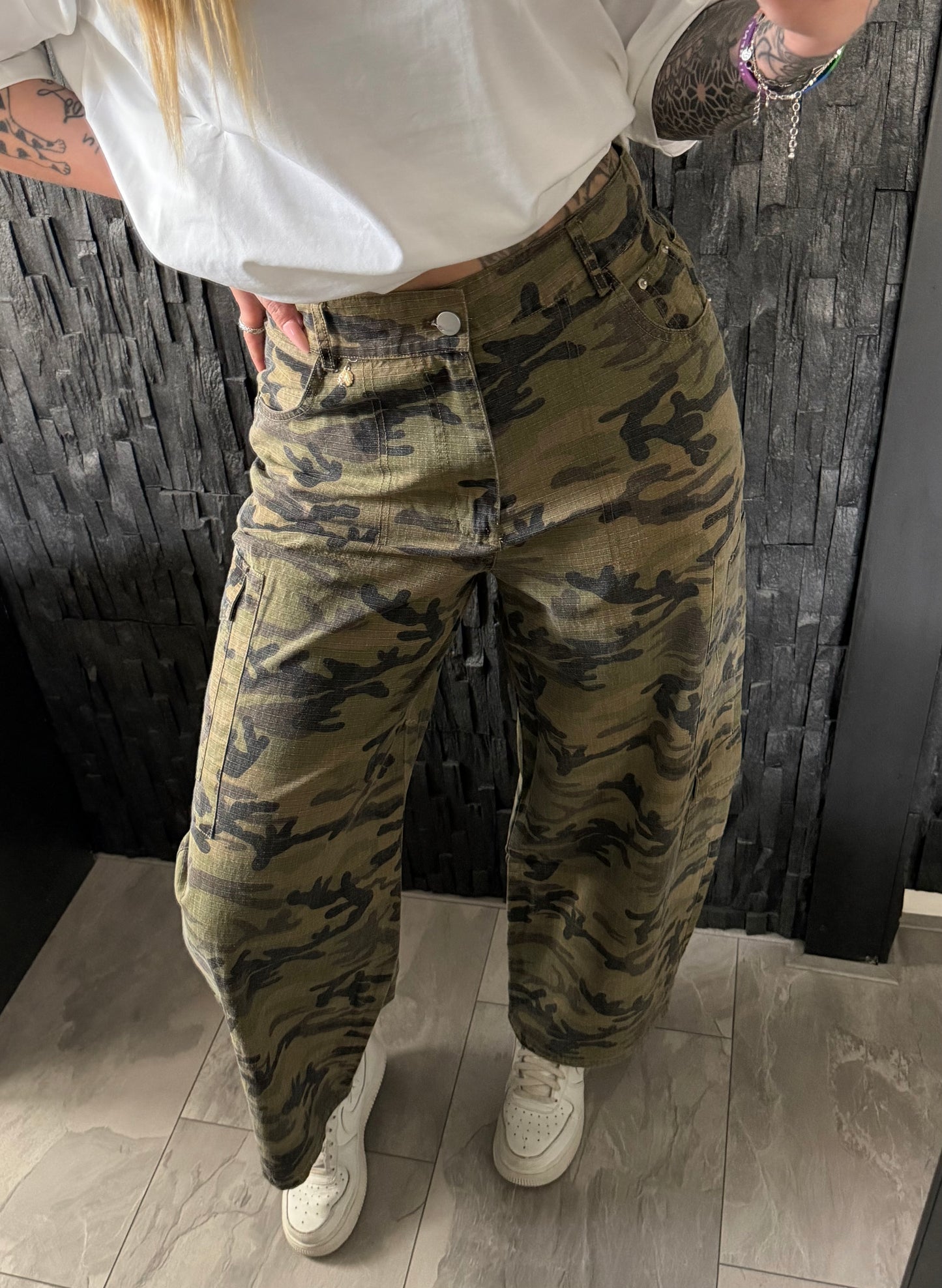 Camo Balloon Jeans