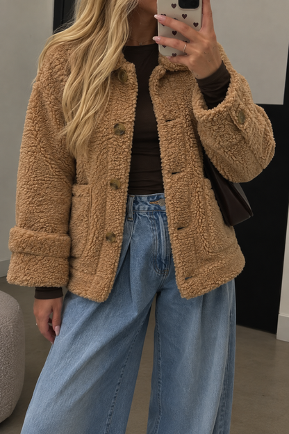 Teddy Jas Camel